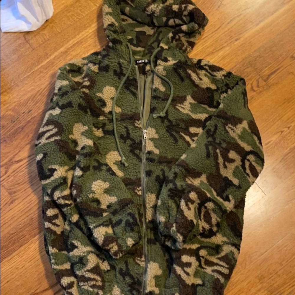 Teddy Jacket - Picture 2 of 3